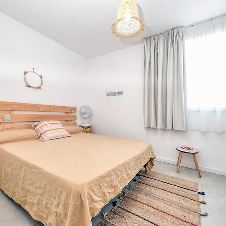 La Islenavivienda Vacacional Nuevo A 500m De La Playa Wifi Rapido Holiday home Playa Blanca (Lanzarote)